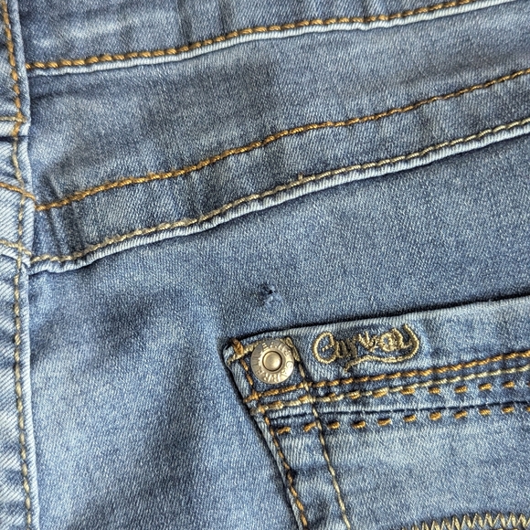 Carreli Ashley Mid Rise Women's 33 Jean Capris - Picture 10 of 10